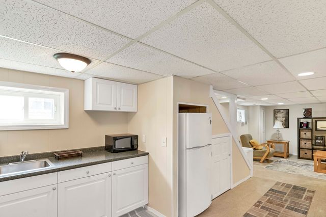 7008 W Montrose Avenue, Norridge, IL 60706