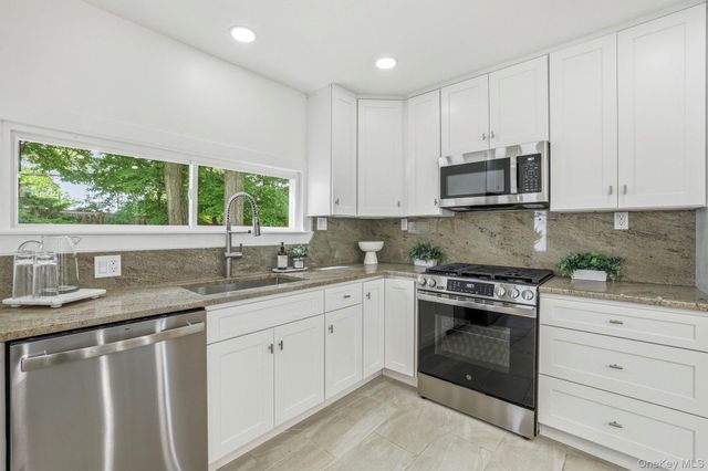 1 Arden Drive, Hartsdale, NY 10530