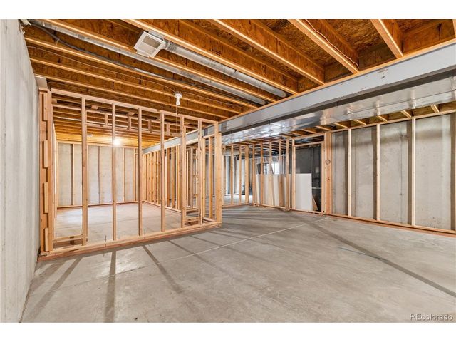 560 S 16th Ave, Brighton, CO 80601