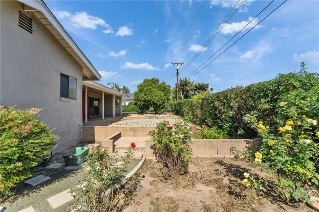 888 Syracuse, Claremont, CA 91711