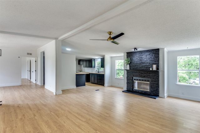1808 N County Road 810, Alvarado, TX 76009