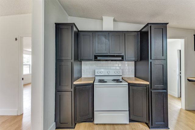 1808 N County Road 810, Alvarado, TX 76009