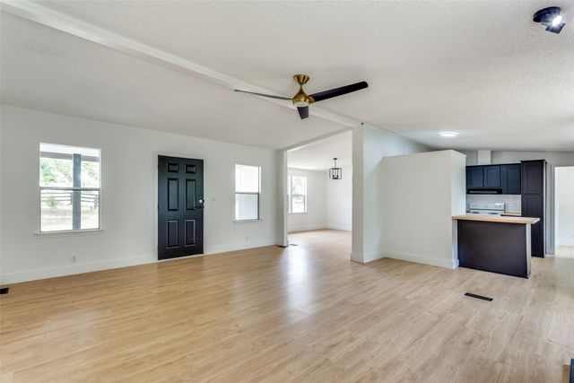 1808 N County Road 810, Alvarado, TX 76009