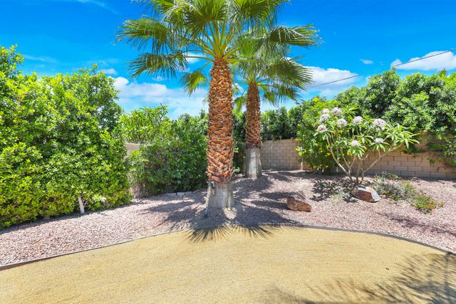 79958 Parkway Esplanade N, La Quinta, CA 92253