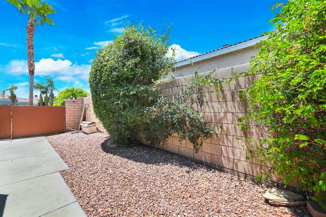 79958 Parkway Esplanade N, La Quinta, CA 92253