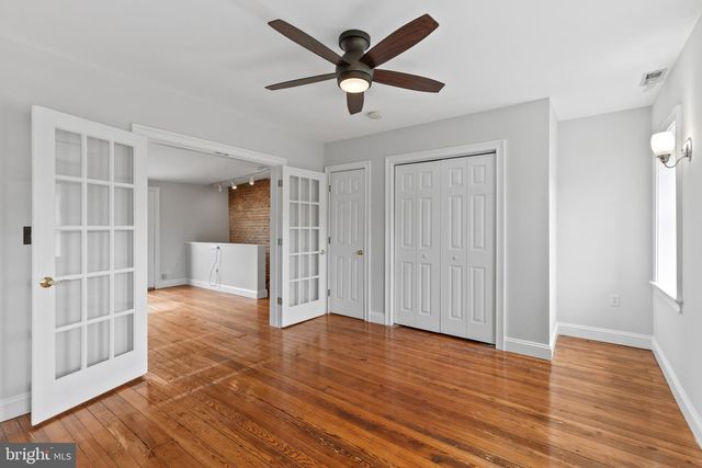 2038 E PRATT ST, Baltimore, MD 21231