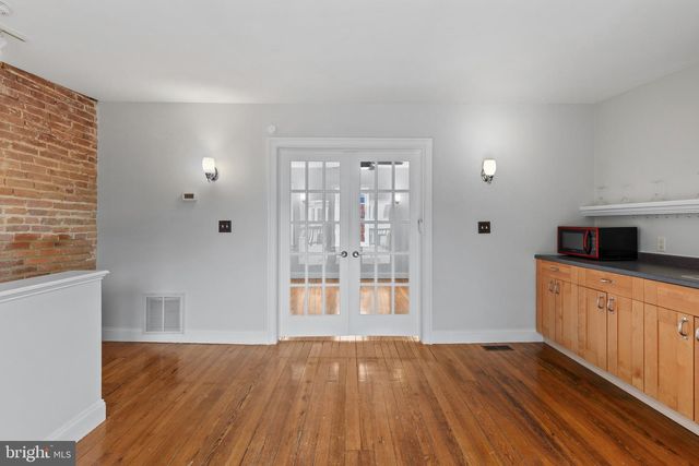 2038 E PRATT ST, Baltimore, MD 21231
