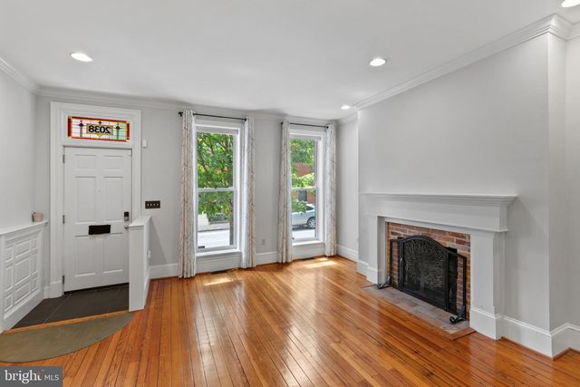 2038 E PRATT ST, Baltimore, MD 21231