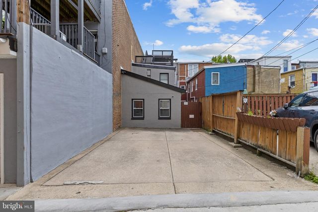 2038 E PRATT ST, Baltimore, MD 21231