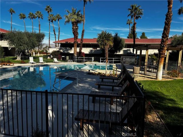 575 N Villa Court 107, Palm Springs, CA 92262