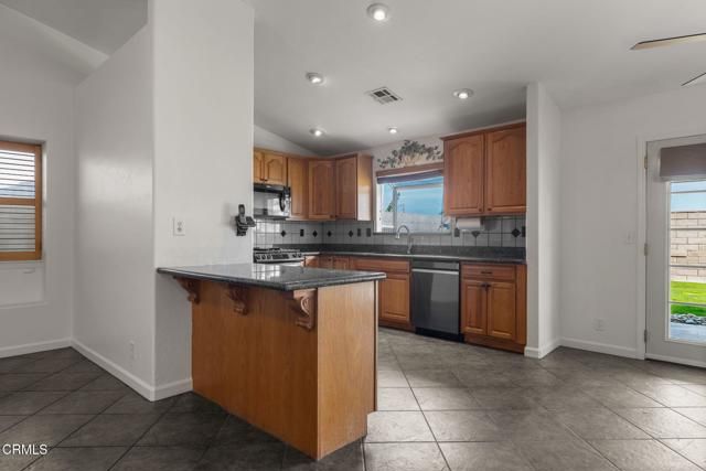 3212 Chuckwagon Street, Bakersfield, CA 93312