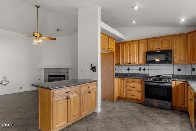 3212 Chuckwagon Street, Bakersfield, CA 93312