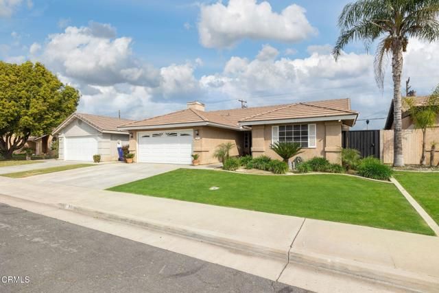 3212 Chuckwagon Street, Bakersfield, CA 93312