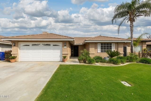 3212 Chuckwagon Street, Bakersfield, CA 93312