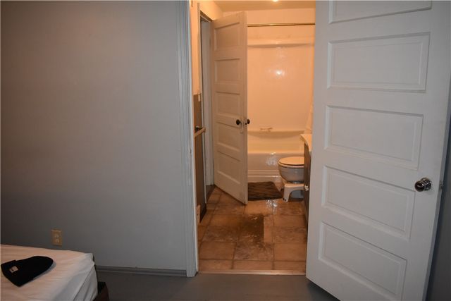 210 Maple Ln, Neville Twp, PA 15225