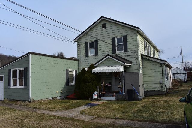 210 Maple Ln, Neville Twp, PA 15225