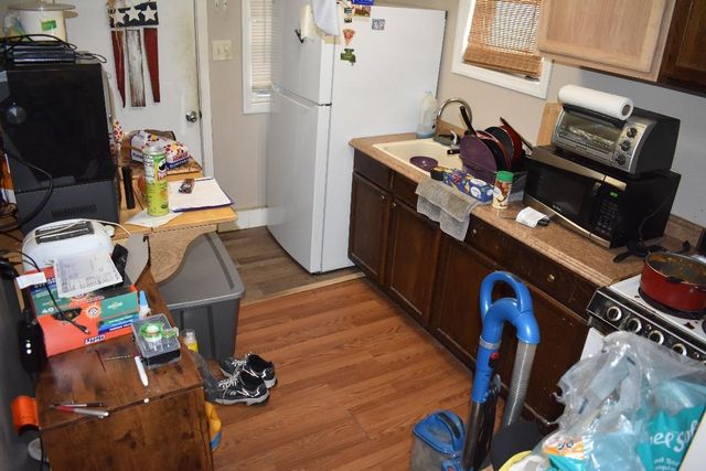 210 Maple Ln, Neville Twp, PA 15225