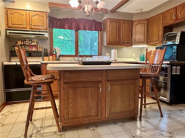 436 Mcgowan Road, Frankfort, NY 13357