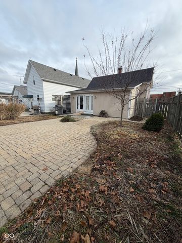 323 S Walnut Street, Batesville, IN 47006