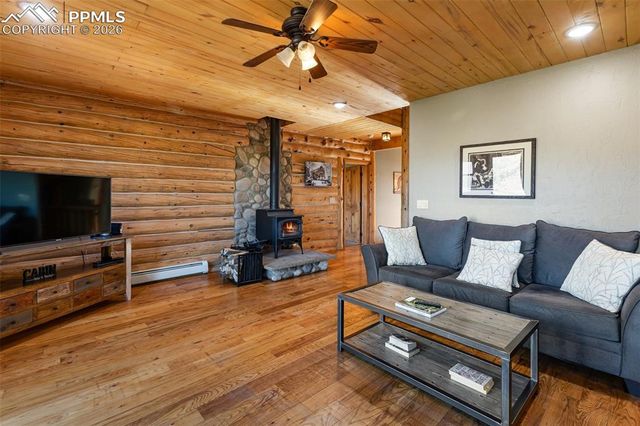 9110 Mountain Road, Cascade, CO 80809