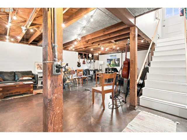 3636 N BALDWIN St, Portland, OR 97217