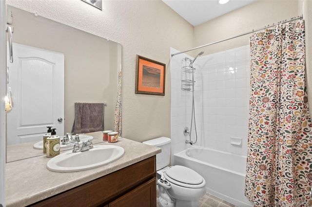 26050 E 1st Avenue, Aurora, CO 80018