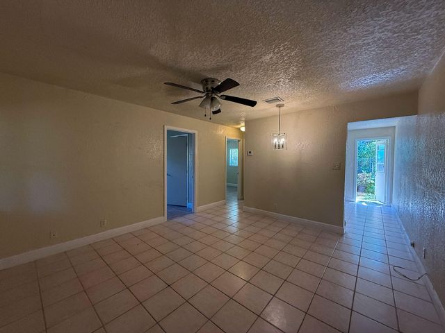 5720 NW 15th Street, Lauderhill, FL 33313