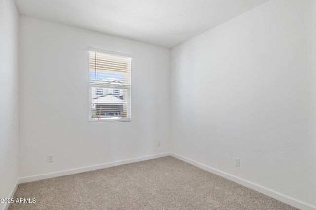 17746 W VOGEL Avenue, Waddell, AZ 85355