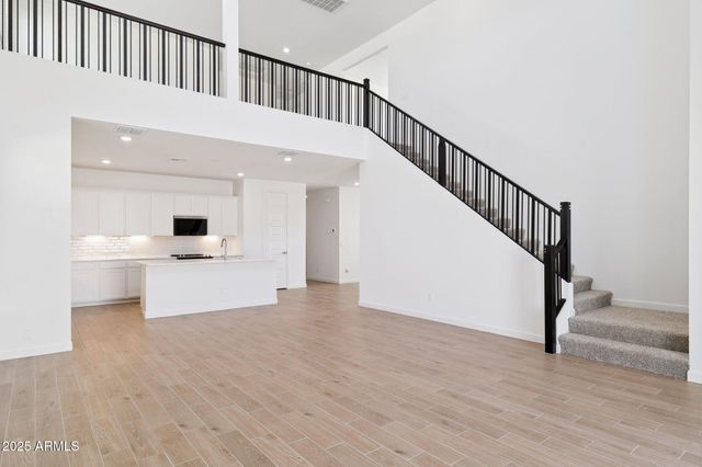 17746 W VOGEL Avenue, Waddell, AZ 85355