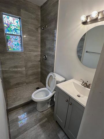 1844 Taft 2, Hollywood, FL 33020