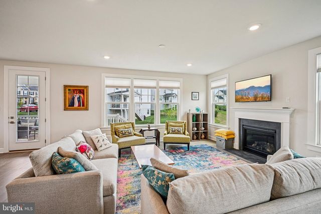 602 SOUSA LN, West Chester, PA 19380