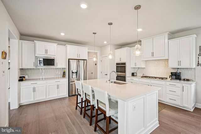 602 SOUSA LN, West Chester, PA 19380