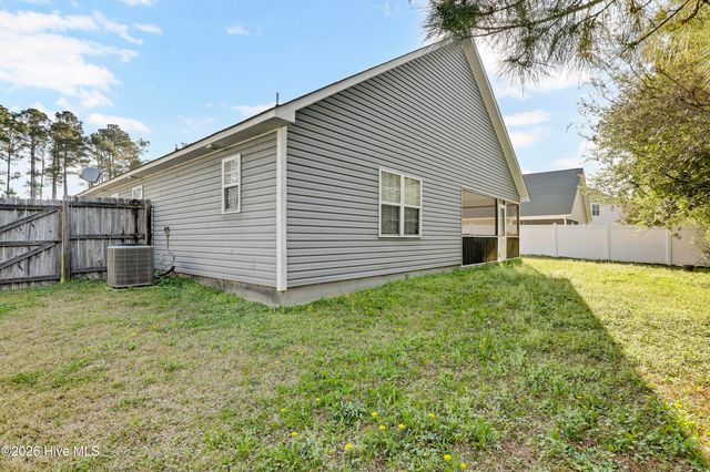 710 Savannah Drive, Jacksonville, NC 28546