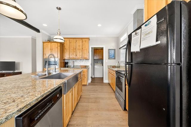 618 Dolphin Cr, Port Aransas, TX 78373