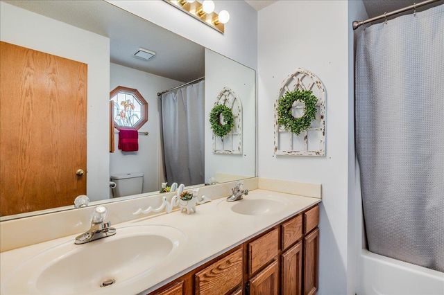 9706 W GREENSPOINT ST., Wichita, KS 67205