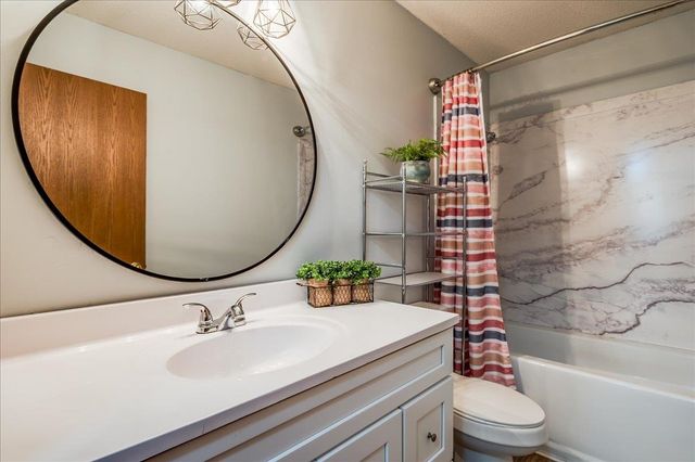 9706 W GREENSPOINT ST., Wichita, KS 67205