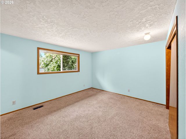 4847 CAPISTRANO Ct Ne, Salem, OR 97305