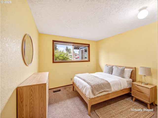 4847 CAPISTRANO Ct Ne, Salem, OR 97305