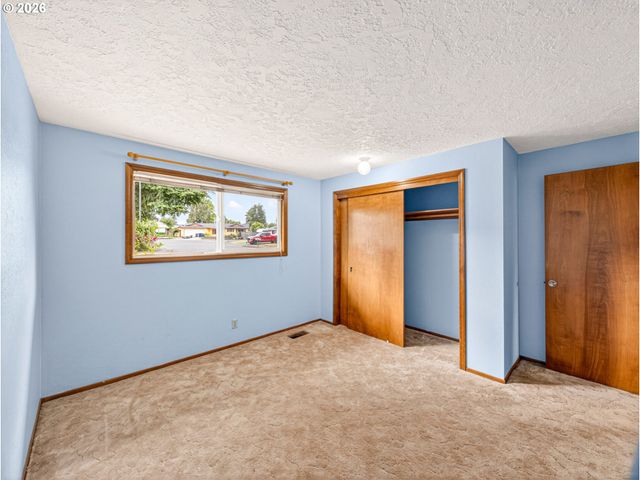 4847 CAPISTRANO Ct Ne, Salem, OR 97305