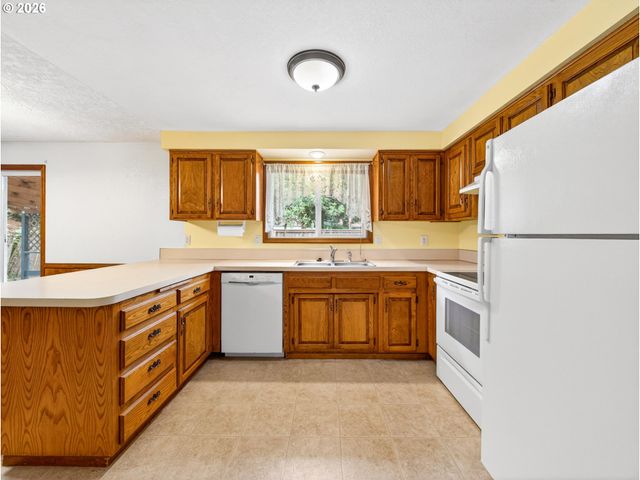 4847 CAPISTRANO Ct Ne, Salem, OR 97305