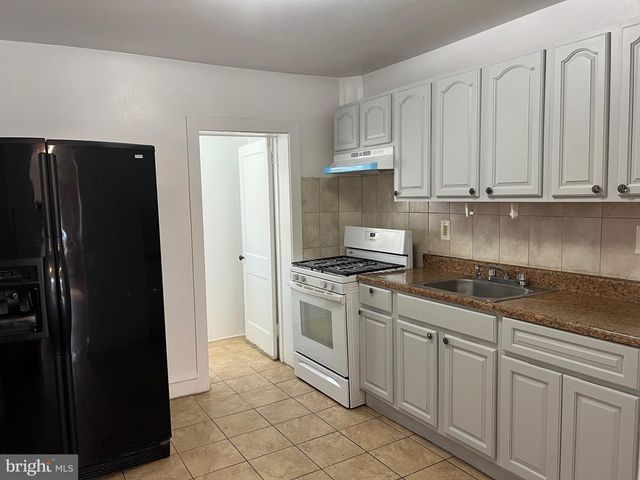 3145 STIRLING ST, Philadelphia, PA 19149