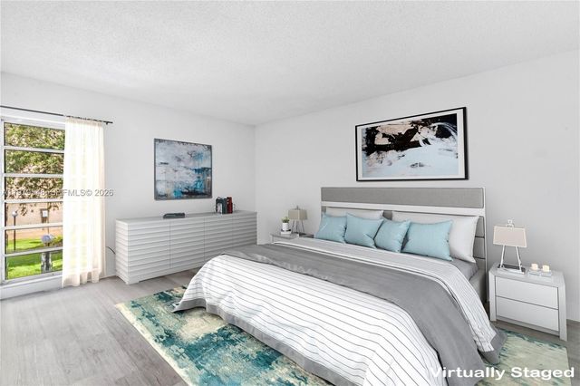 4855 NW 7th St 206-6, Miami, FL 33126