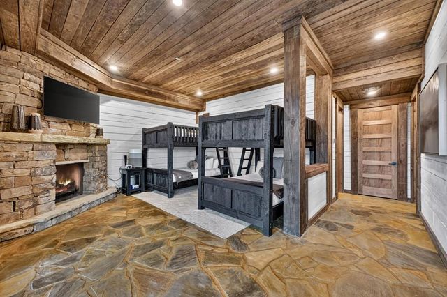 224 Eagle Ridge, Morganton, GA 30560