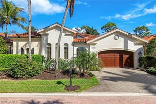 2904 Tiburon BLVD E, Naples, FL 34109