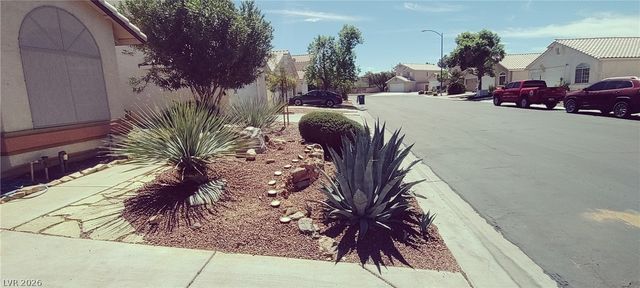 5848 Sleepy Spruce Street, Las Vegas, NV 89113