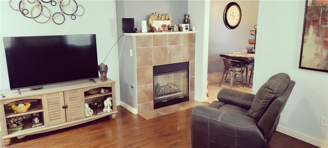 5848 Sleepy Spruce Street, Las Vegas, NV 89113