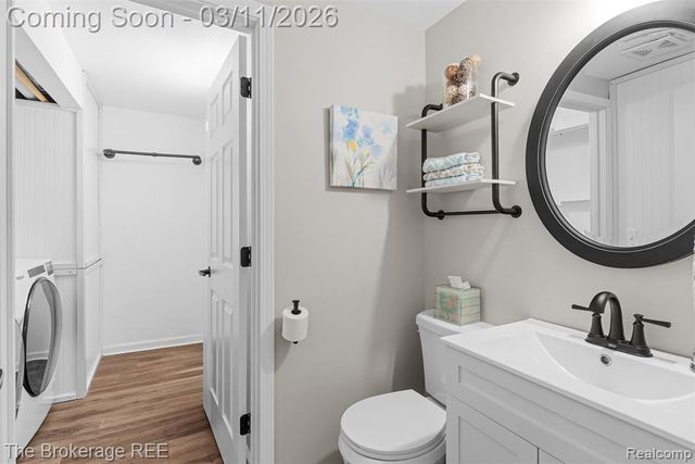 241 Reymont Road, Waterford, MI 48327