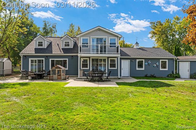 241 Reymont Road, Waterford, MI 48327