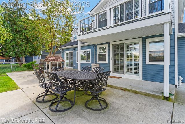 241 Reymont Road, Waterford, MI 48327