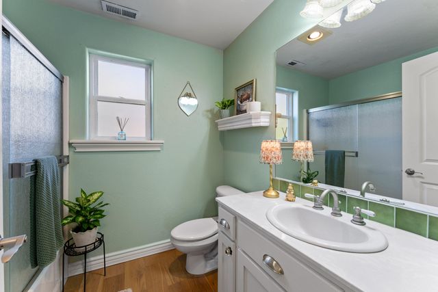 509 Cypress Avenue, Rogue River, OR 97537